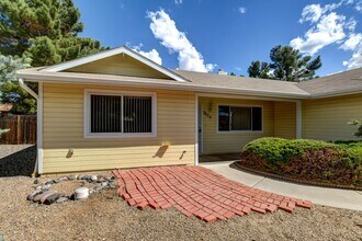 7820 E Buena Vista Dr in Prescott Valley, AZ - Building Photo - Building Photo