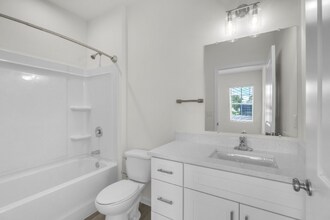 2549 Slim Haywood Ave in Tavares, FL - Building Photo - Building Photo