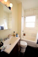 7 Winter Hill Rd, Unit 1 in Medford, MA - Building Photo - Building Photo