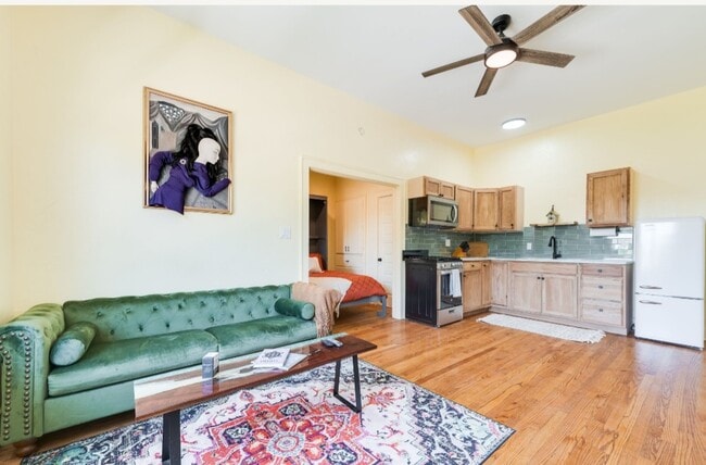 2201 NW 12th St in Oklahoma City, OK - Building Photo - Building Photo