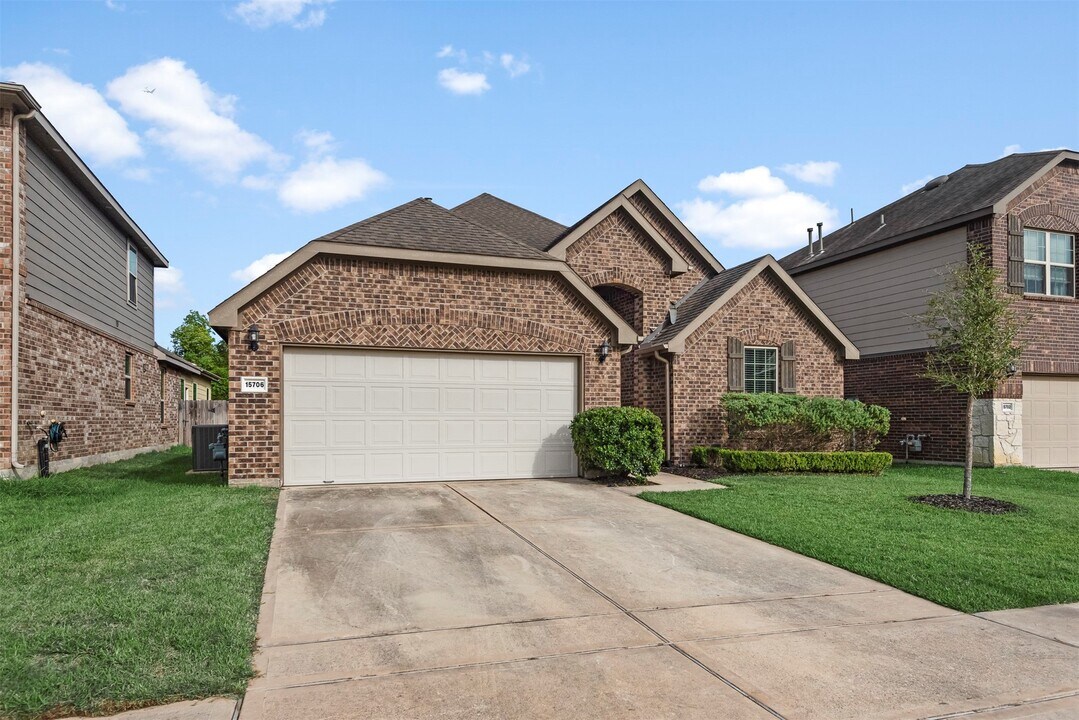 15706 Summer Maple Trl in Cypress, TX - Building Photo