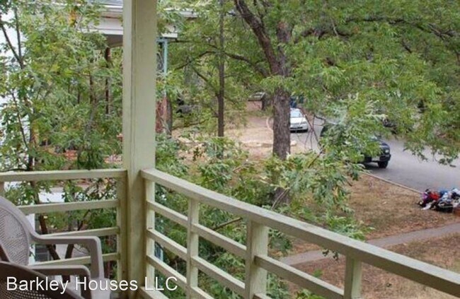 1401 Ashwood Rd in Austin, TX - Building Photo - Building Photo