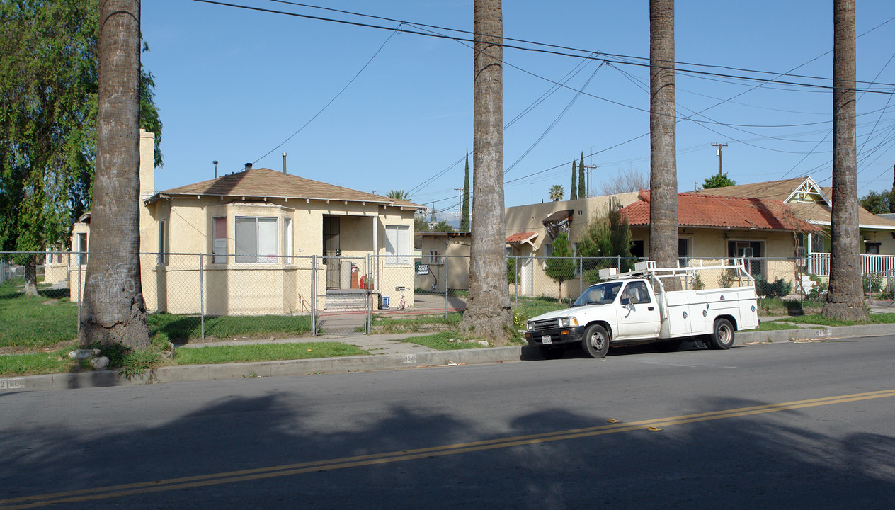 954 N F St in San Bernardino, CA - Building Photo