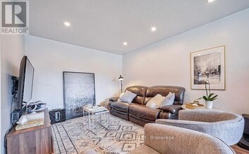 567 Atwater Ave in Mississauga, ON - Building Photo - Building Photo