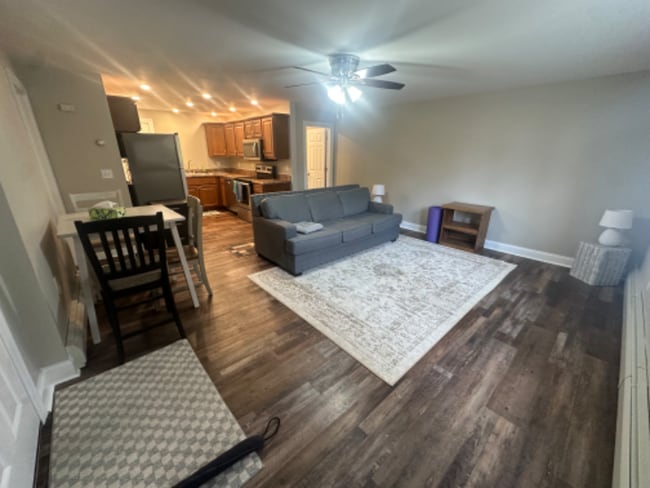 49 Tappan St in Baldwinsville, NY - Building Photo - Building Photo