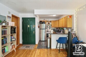 346 E 22nd St in Brooklyn, NY - Building Photo - Building Photo