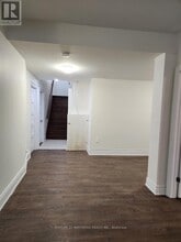 33 Scarborough Golf Club Rd in Toronto, ON - Building Photo - Building Photo