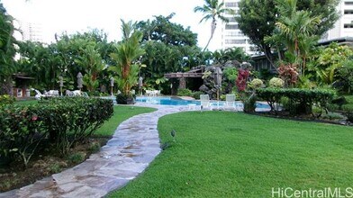 1525 Wilder Ave in Honolulu, HI - Building Photo - Building Photo