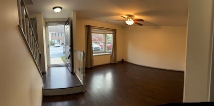 1002 N Glen Dr in Glen Mills, PA - Building Photo - Building Photo