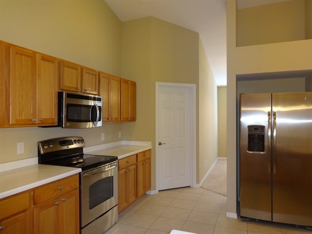 843 SE Carnival Ave in Port St. Lucie, FL - Building Photo - Building Photo
