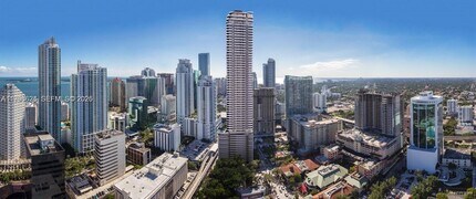 1000 Brickell Plaza in Miami, FL - Building Photo - Building Photo