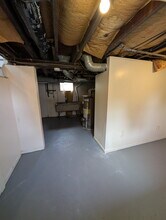 1705 Burlingame Ave SW in Wyoming, MI - Building Photo - Building Photo