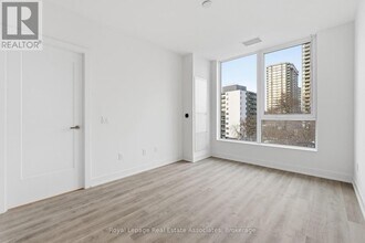 25 Cordova Ave in Toronto, ON - Building Photo - Building Photo