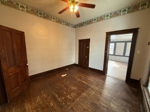 710 W 2nd St in Webb City, MO - Building Photo - Building Photo