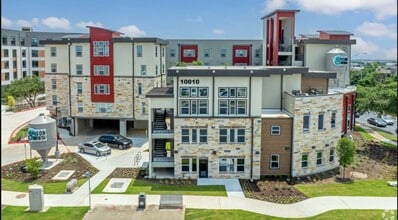 10010 N Capital of Texas Hwy in Austin, TX - Building Photo - Building Photo