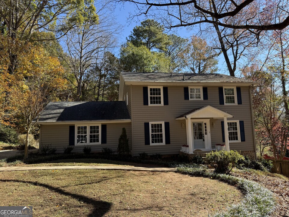 1610 Old Mill Crossing NE in Marietta, GA - Building Photo