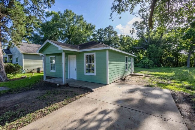 property at 4120 Brandon Ave