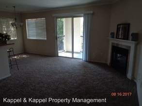 2001 Eastwood Dr-Unit -#58 in Vacaville, CA - Building Photo - Building Photo