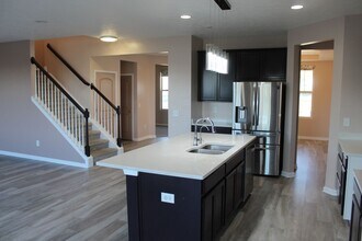 9241 Prospect Wy in Avon, IN - Building Photo - Building Photo