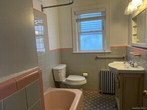 46 Illinois Ave in Long Beach, NY - Building Photo - Building Photo