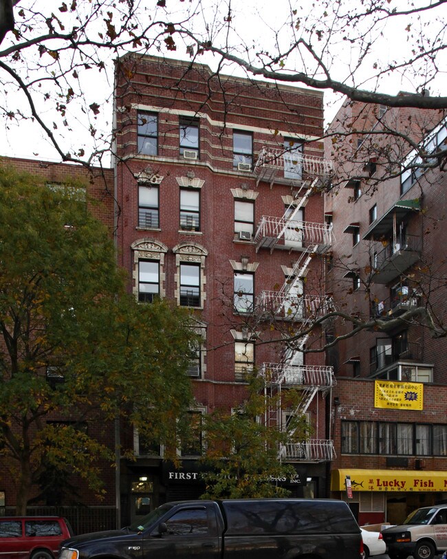 172 Forsyth St in New York, NY - Building Photo - Building Photo