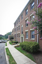 2724-40 Porter Street Apartments