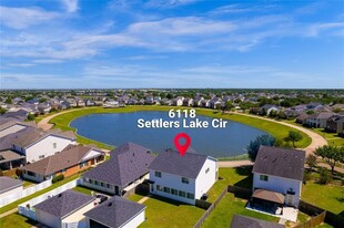 6118 Settlers Lake Cir W