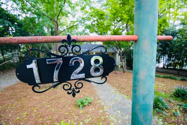 1728 Bristol Dr in Columbia, SC - Building Photo - Building Photo