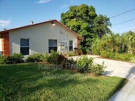 820 14th St in West Palm Beach, FL - Building Photo