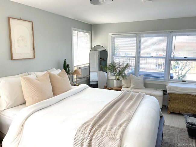 property at 128 Roosevelt Blvd