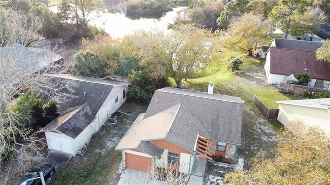 718 Merlins Ct in Tarpon Springs, FL - Building Photo - Building Photo