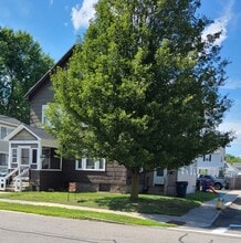 3 Thomas St, Unit 3b in Nashua, NH - Foto de edificio - Building Photo