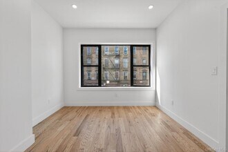 239 New Jersey Ave, Unit 2 in Brooklyn, NY - Building Photo - Building Photo