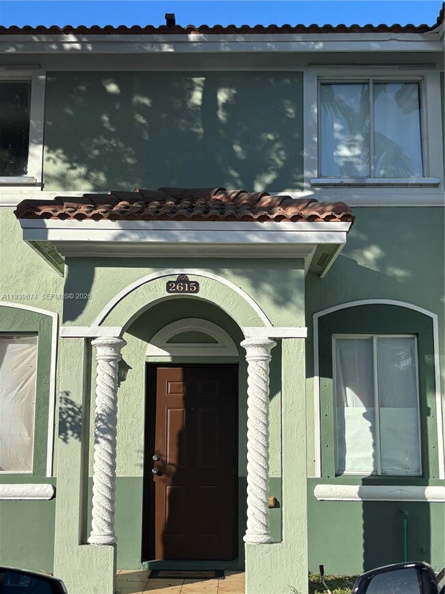 2615 SE 14th Ave in Homestead, FL - Building Photo - Building Photo