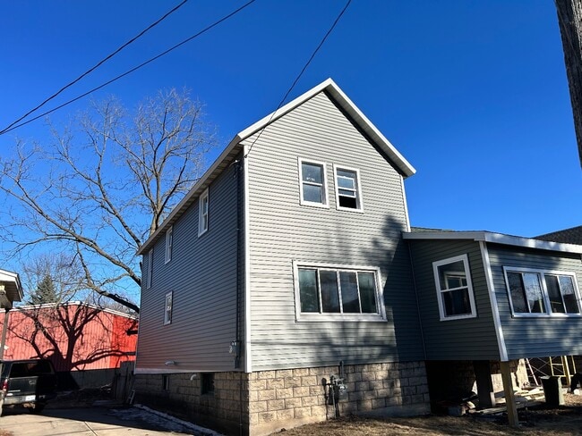 property at 810 4th St