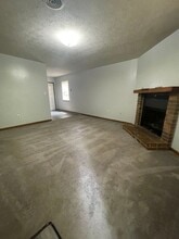 120 Amanda Ct in Athens, GA - Building Photo - Building Photo