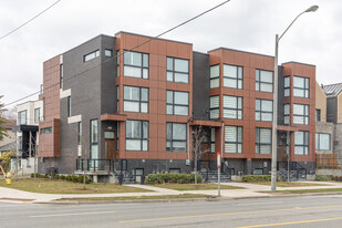 2966 Bayview Av Apartments