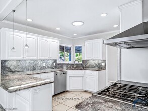 2816 Sycamore Way in Santa Clara, CA - Building Photo - Building Photo