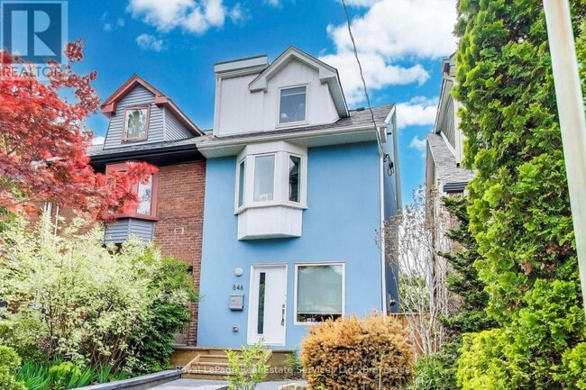 property at 846 Carlaw Ave