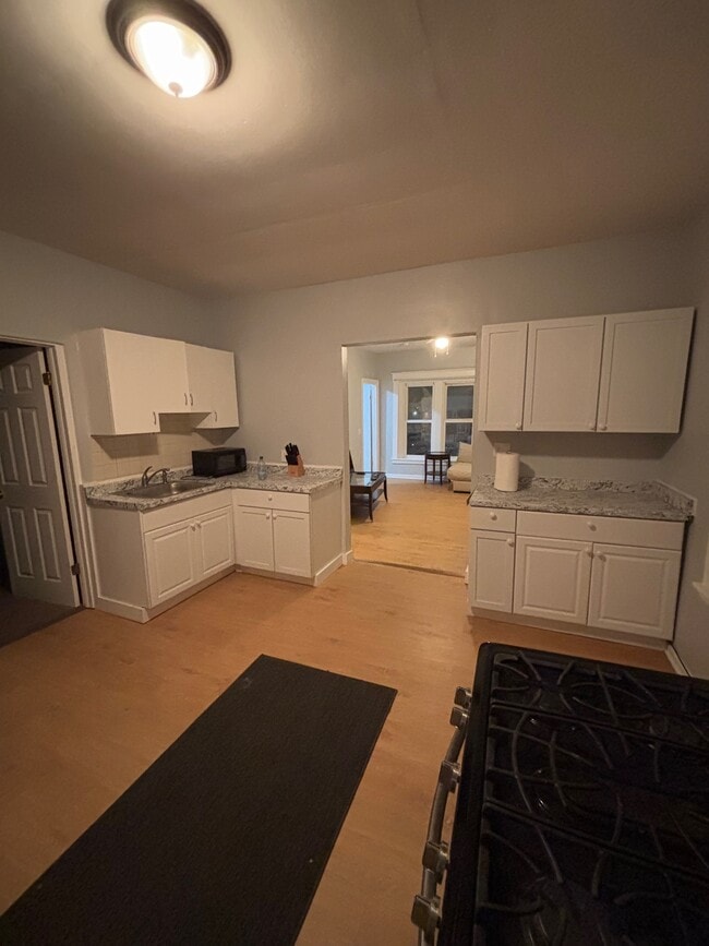 property at 243 Niagara St