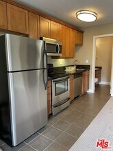 10982 Roebling Ave in Los Angeles, CA - Building Photo - Building Photo