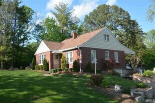 125 S State Road 446 in Bloomington, IN - Building Photo