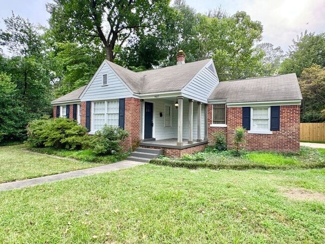 907 Echles St in Memphis, TN - Foto de edificio - Building Photo