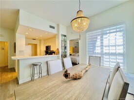 411 NE Plantation Rd in Stuart, FL - Building Photo