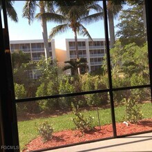 14662 Summer Rose Way in Ft. Myers, FL - Building Photo - Building Photo
