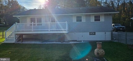 3044 Old Gamber Rd in Finksburg, MD - Building Photo - Building Photo