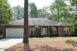 929 Cardinal Pl in Vass, NC - Building Photo