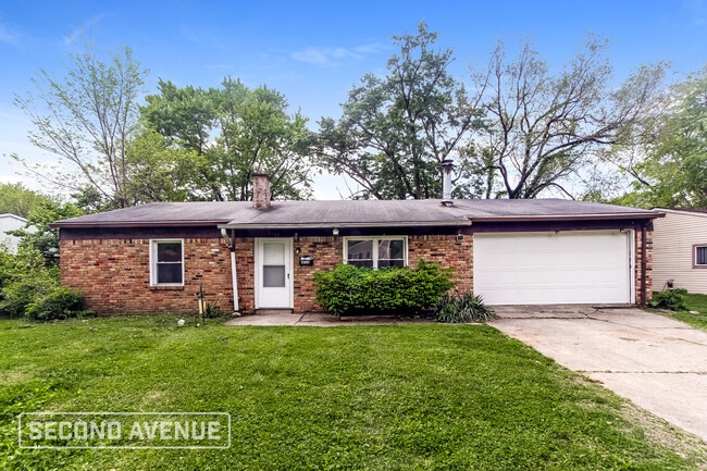 property at 3728 N Brentwood Ave