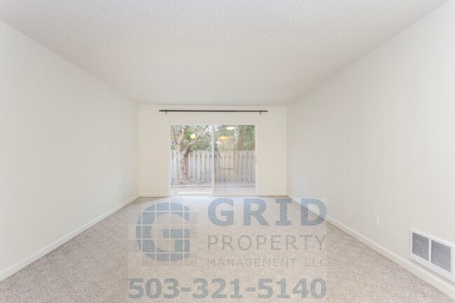 property at 2820-2824-2824 SE Woodward St