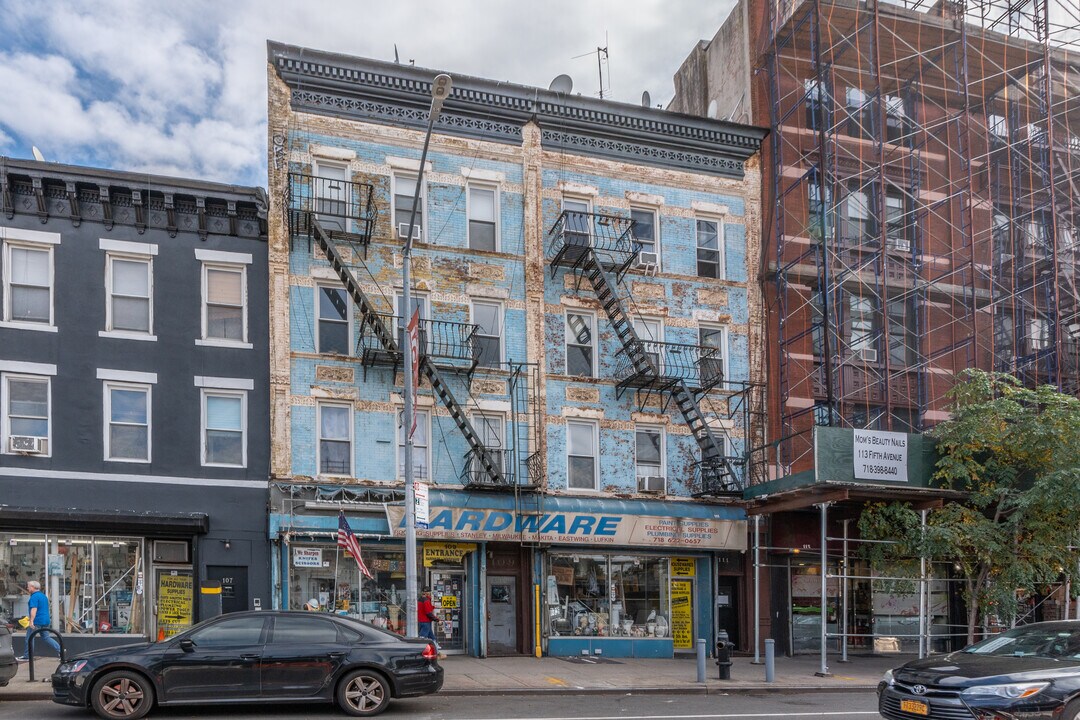 109 5th Ave in Brooklyn, NY - Building Photo